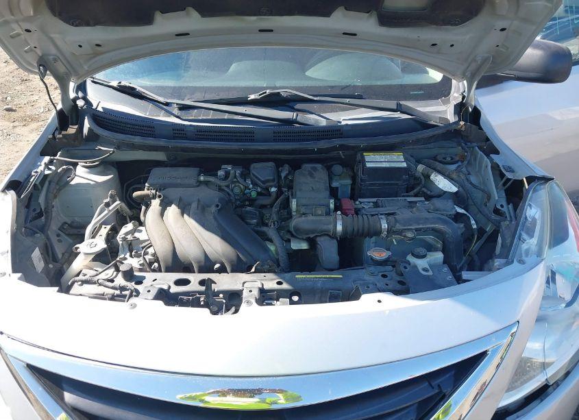 Photo 10 of 2015 Nissan Versa 1.6 S (VIN 3N1CN7AP5FL903374)