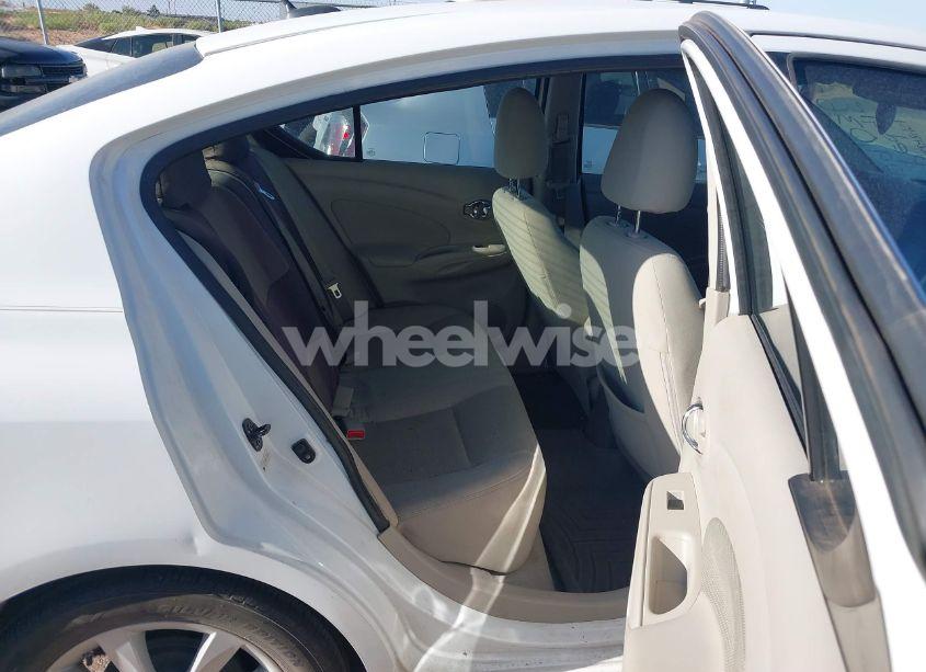 Photo 8 of 2015 Nissan Versa 1.6 SL (VIN 3N1CN7AP5FL916254)