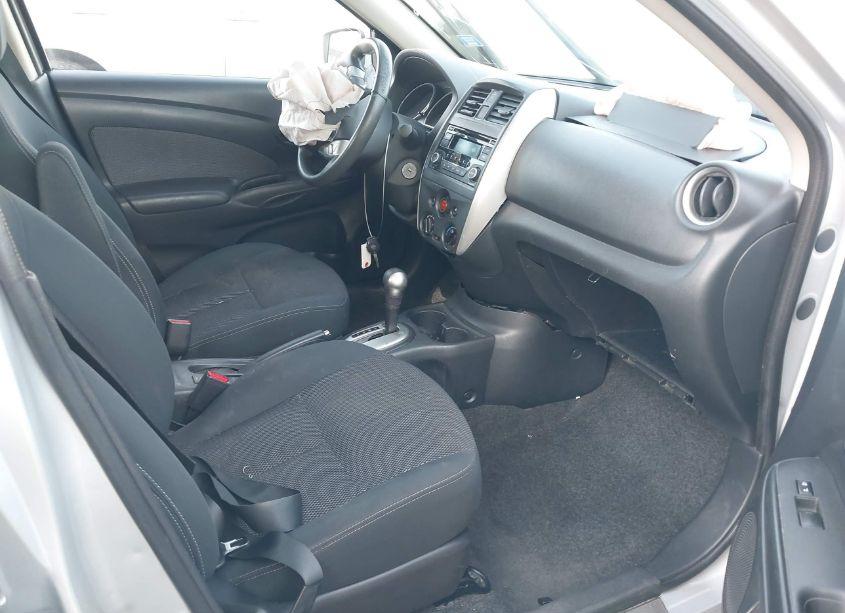 Photo 5 of 2015 Nissan Versa 1.6 SV (VIN 3N1CN7AP5FL928386)