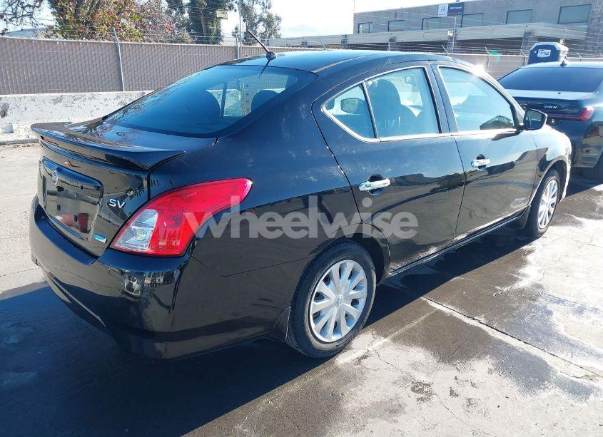 Photo 4 of 2015 Nissan Versa 1.6 SV (VIN 3N1CN7AP5FL943373)