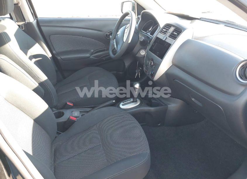 Photo 5 of 2015 Nissan Versa 1.6 SV (VIN 3N1CN7AP5FL943373)