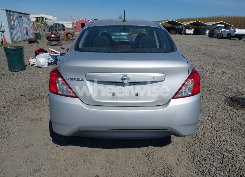 Photo 15 of 2015 Nissan Versa 1.6 S (VIN 3N1CN7AP5FL954177)