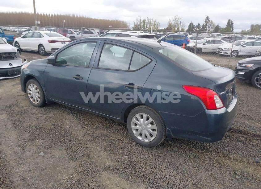 Photo 3 of 2016 Nissan Versa 1.6 S (VIN 3N1CN7AP5GL822389)