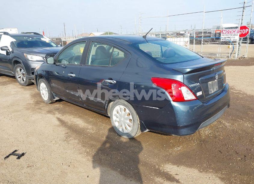 Photo 3 of 2016 Nissan Versa 1.6 SV (VIN 3N1CN7AP5GL835143)