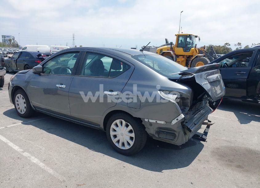 Photo 3 of 2016 Nissan Versa 1.6 S/1.6 S+/1.6 SL/1.6 SV (VIN 3N1CN7AP5GL852119)