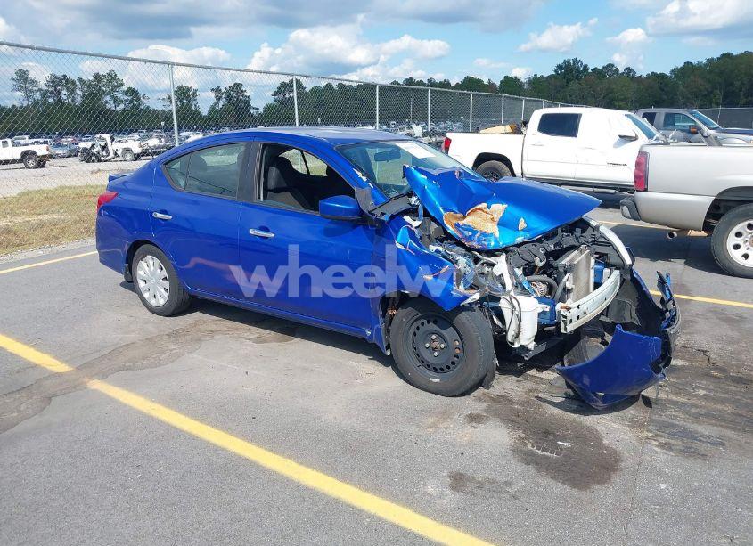 2016 Nissan Versa 1.6 SV (VIN 3N1CN7AP5GL858566) main photo