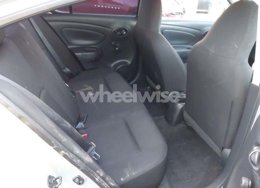 Photo 8 of 2016 Nissan Versa 1.6 S (VIN 3N1CN7AP5GL878333)