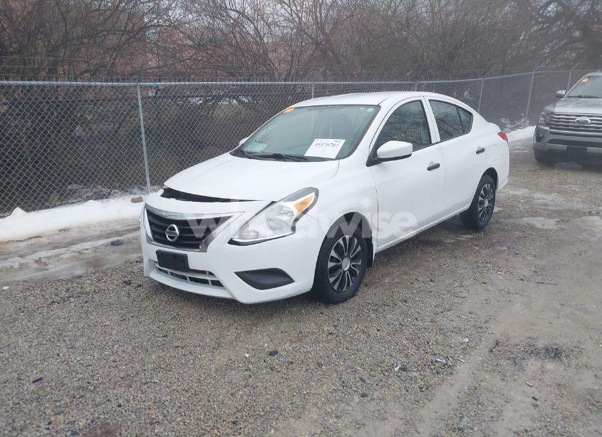 Photo 2 of 2016 Nissan Versa 1.6 S (VIN 3N1CN7AP5GL896055)