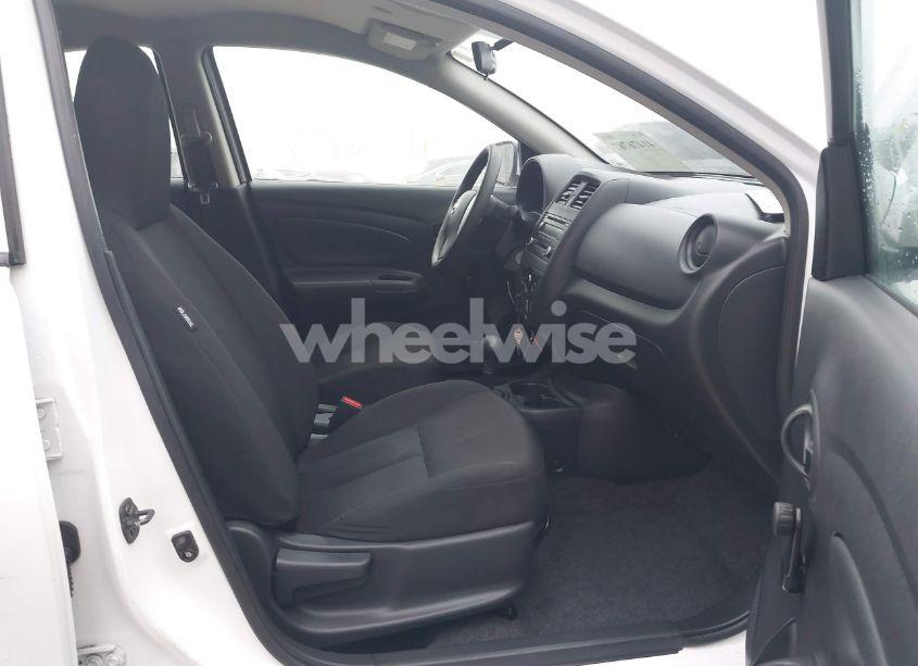 Photo 5 of 2016 Nissan Versa 1.6 S (VIN 3N1CN7AP5GL896055)