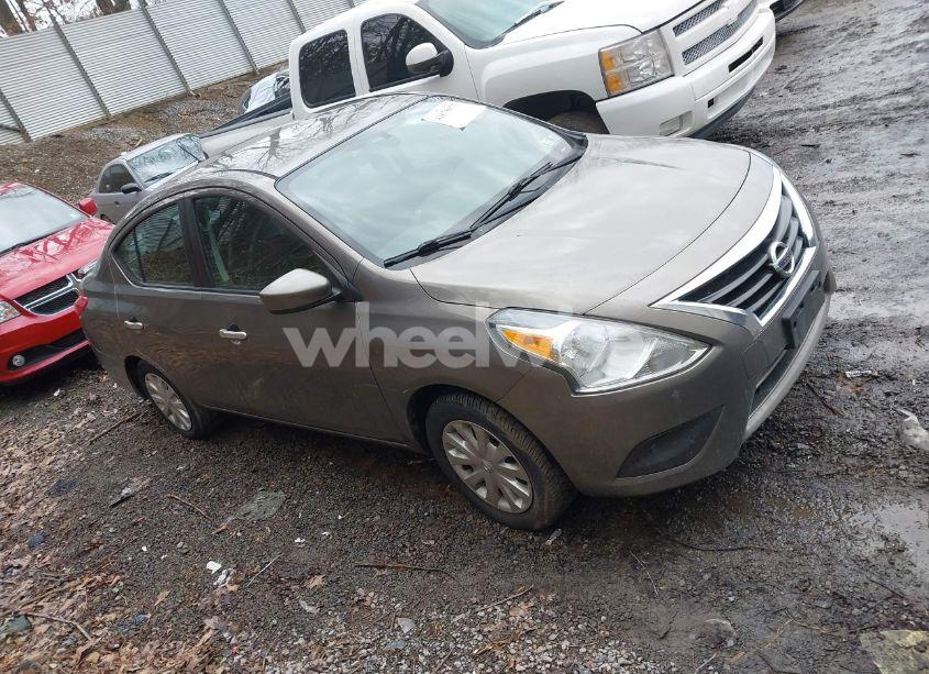 2016 Nissan Versa 1.6 S/1.6 S+/1.6 SL/1.6 SV (VIN 3N1CN7AP5GL905014) main photo