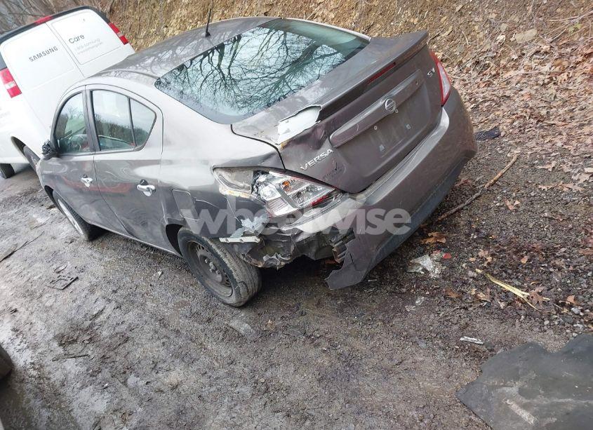 Photo 3 of 2016 Nissan Versa 1.6 S/1.6 S+/1.6 SL/1.6 SV (VIN 3N1CN7AP5GL905014)