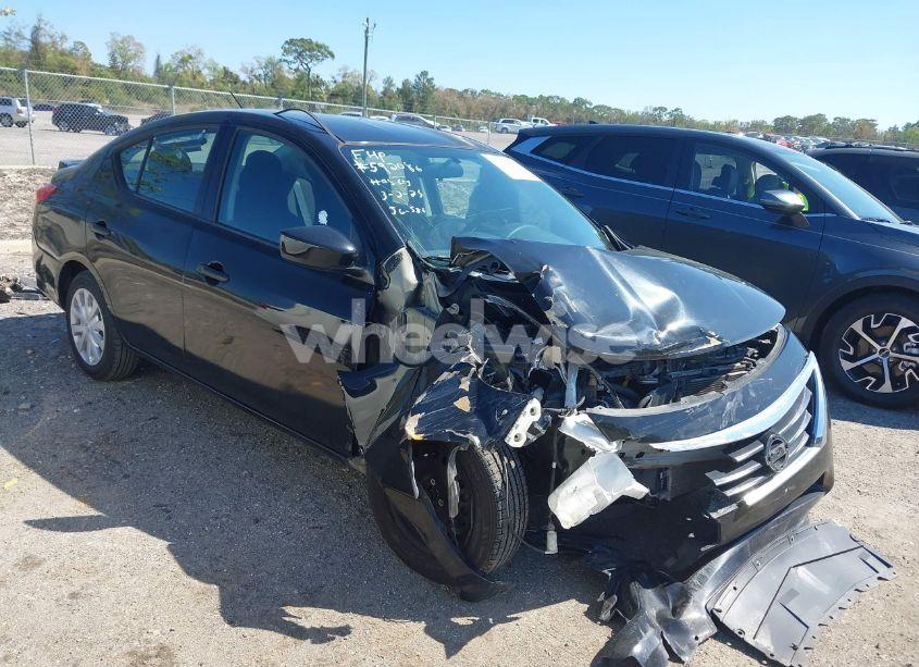 2016 Nissan Versa 1.6 S+ (VIN 3N1CN7AP5GL907975) main photo