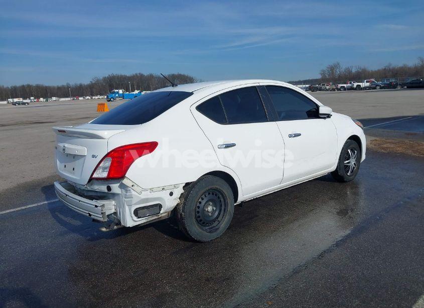 Photo 4 of 2017 Nissan Versa 1.6 SV (VIN 3N1CN7AP5HK410397)