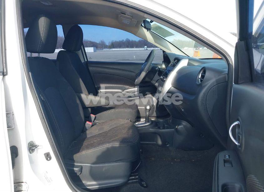 Photo 5 of 2017 Nissan Versa 1.6 SV (VIN 3N1CN7AP5HK410397)