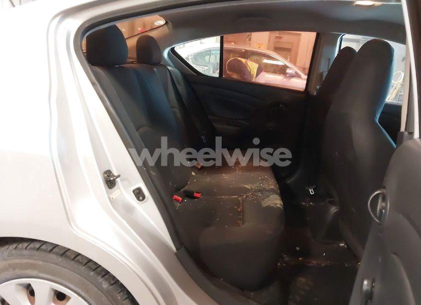 Photo 8 of 2017 Nissan Versa 1.6 S (VIN 3N1CN7AP5HL803035)