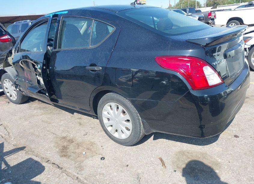 Photo 3 of 2017 Nissan Versa 1.6 S+ (VIN 3N1CN7AP5HL822927)