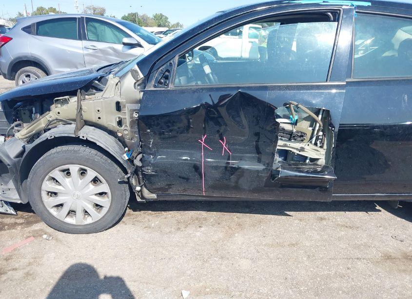 Photo 6 of 2017 Nissan Versa 1.6 S+ (VIN 3N1CN7AP5HL822927)