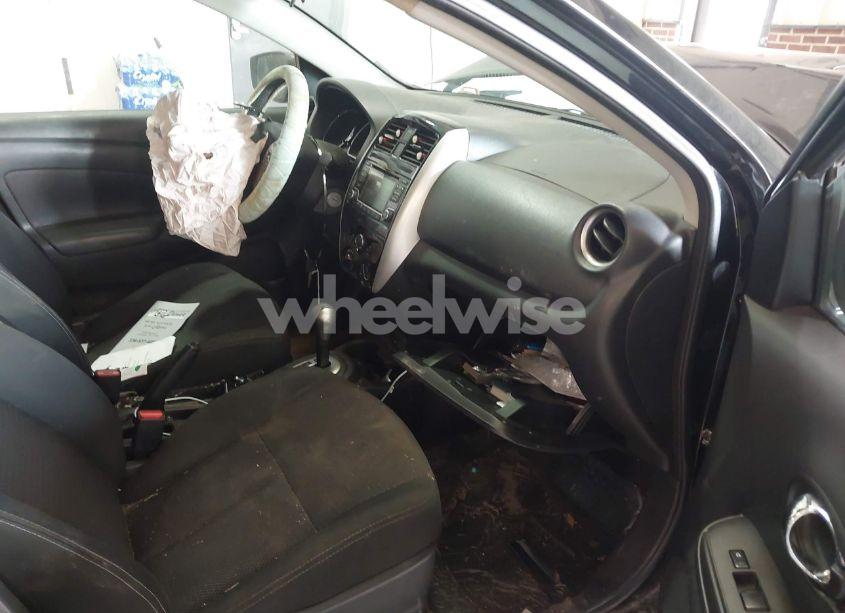 Photo 5 of 2017 Nissan Versa 1.6 SV (VIN 3N1CN7AP5HL829179)