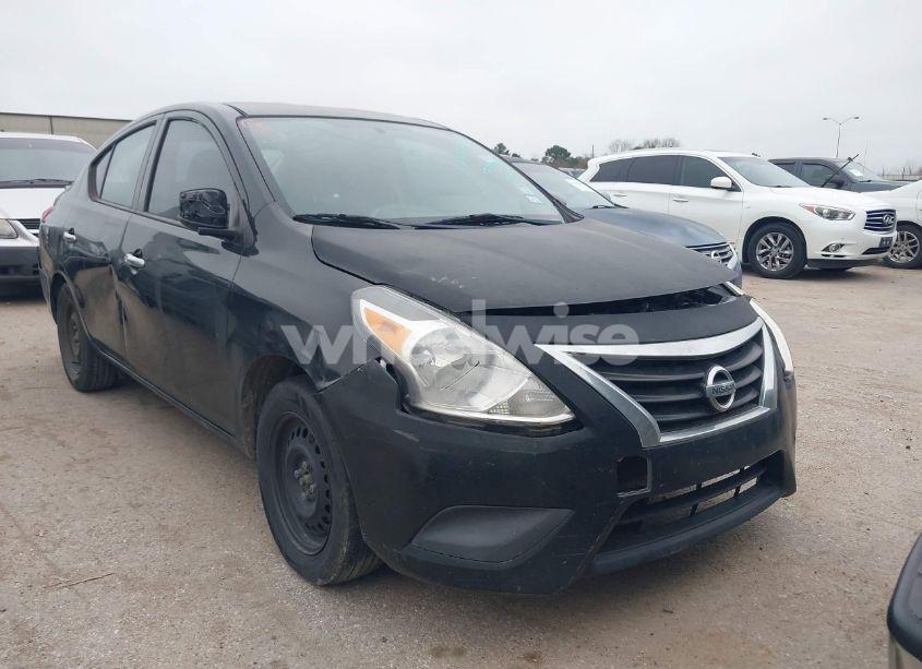 2017 Nissan Versa 1.6 SV (VIN 3N1CN7AP5HL843535) main photo