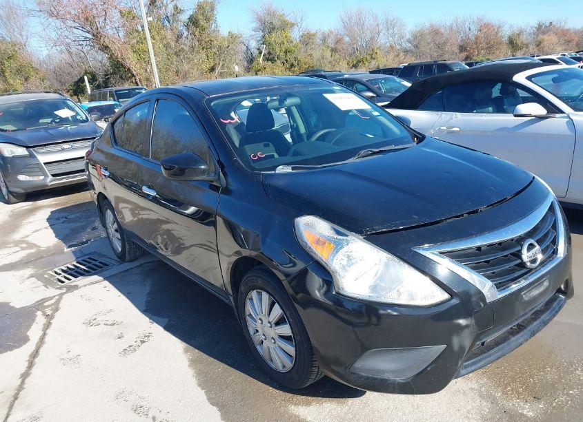 2017 Nissan Versa 1.6 SV (VIN 3N1CN7AP5HL859539) main photo