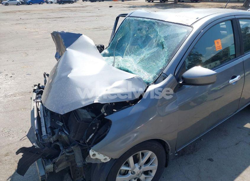 Photo 6 of 2017 Nissan Versa 1.6 SV (VIN 3N1CN7AP5HL859878)