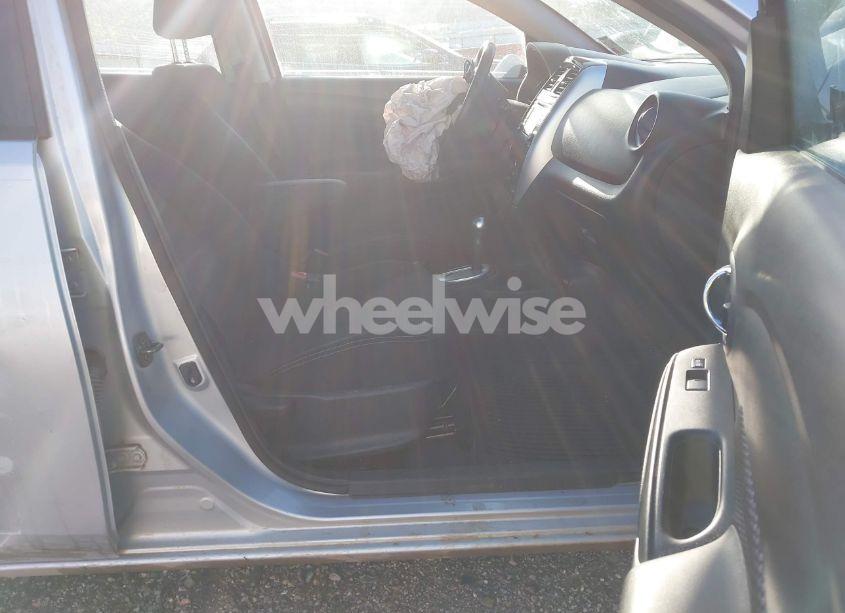 Photo 5 of 2017 Nissan Versa 1.6 SV (VIN 3N1CN7AP5HL879936)