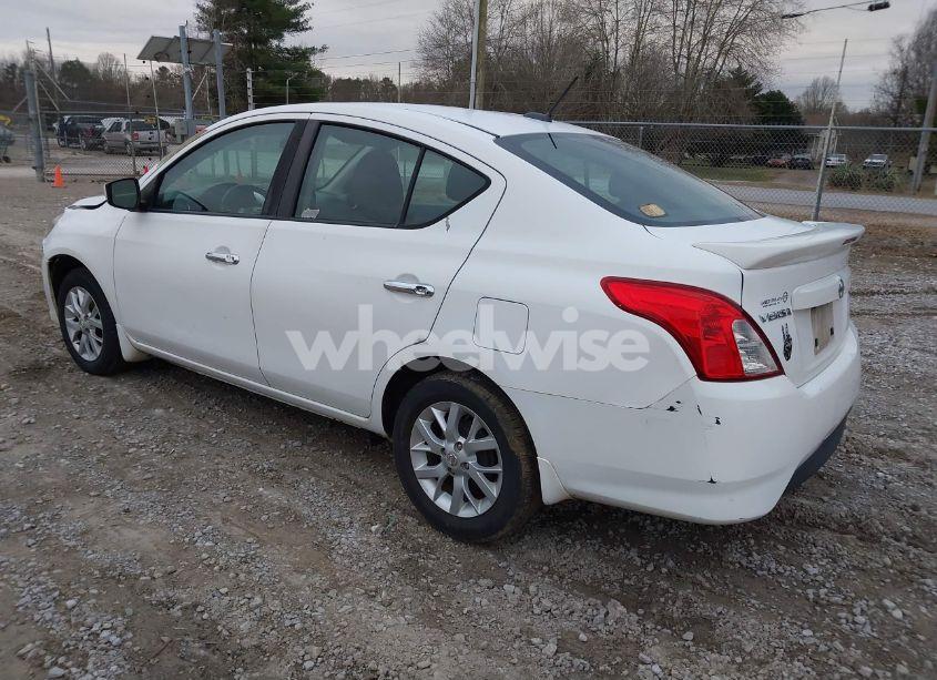 Photo 3 of 2017 Nissan Versa 1.6 SV (VIN 3N1CN7AP5HL884814)