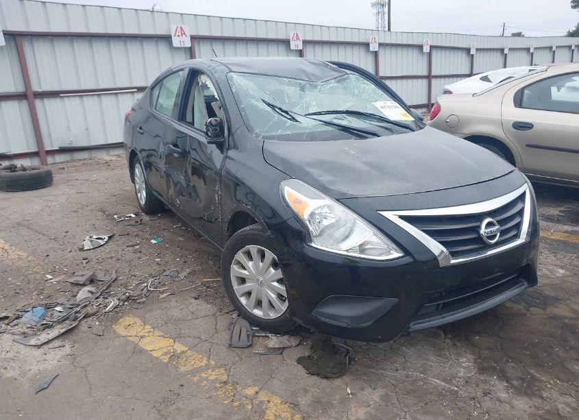 2017 Nissan Versa 1.6 S+ (VIN 3N1CN7AP5HL902731) main photo