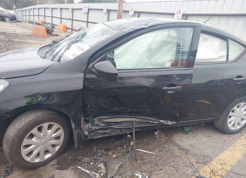 Photo 6 of 2017 Nissan Versa 1.6 S+ (VIN 3N1CN7AP5HL902731)