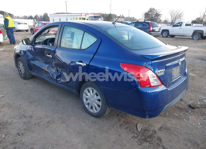 Photo 3 of 2018 Nissan Versa 1.6 SV (VIN 3N1CN7AP5JL800741)