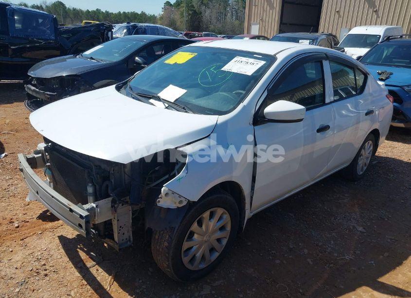 Photo 2 of 2018 Nissan Versa 1.6 S+ (VIN 3N1CN7AP5JL819838)