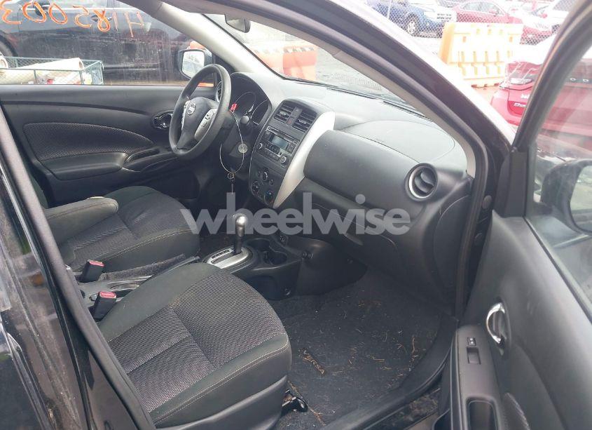 Photo 5 of 2018 Nissan Versa 1.6 SV (VIN 3N1CN7AP5JL820567)