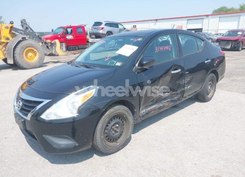 Photo 2 of 2018 Nissan Versa 1.6 SV (VIN 3N1CN7AP5JL825459)