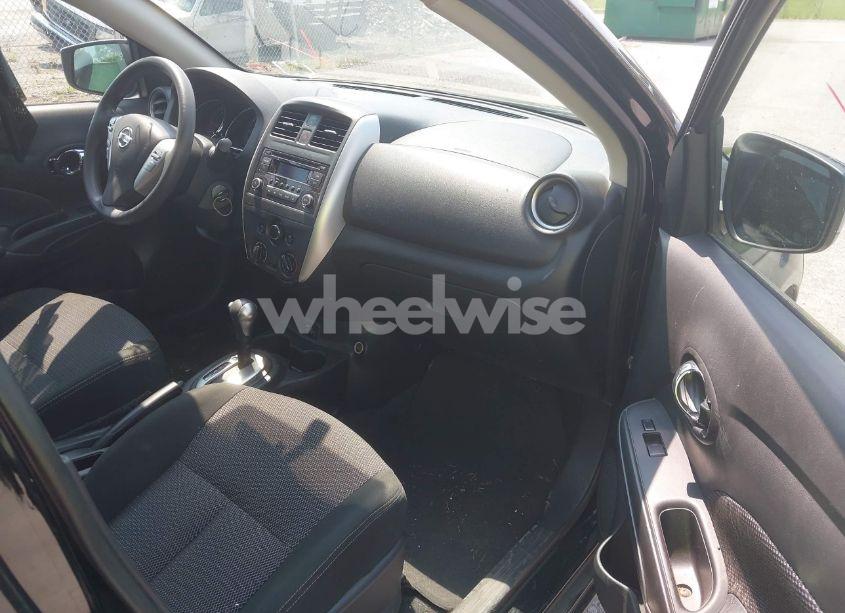 Photo 5 of 2018 Nissan Versa 1.6 SV (VIN 3N1CN7AP5JL825459)