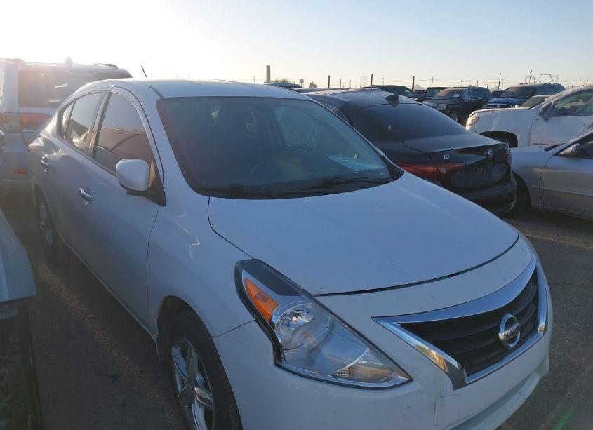 Photo 13 of 2018 Nissan Versa 1.6 SV (VIN 3N1CN7AP5JL831620)