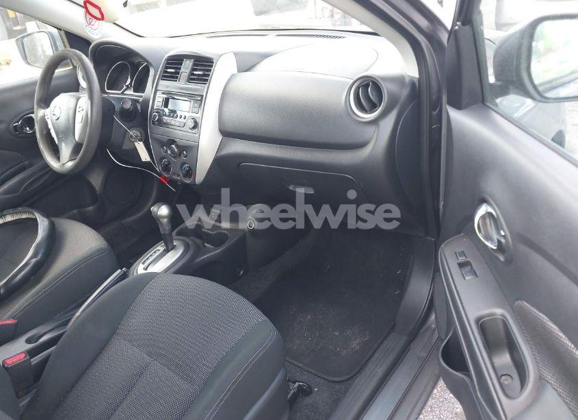 Photo 5 of 2018 Nissan Versa 1.6 SV (VIN 3N1CN7AP5JL835554)