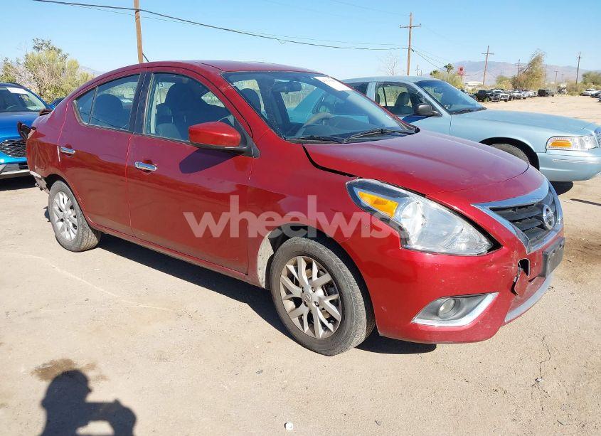 2018 Nissan Versa 1.6 SV (VIN 3N1CN7AP5JL838180) main photo