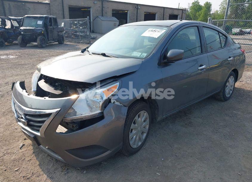 Photo 2 of 2018 Nissan Versa 1.6 SV (VIN 3N1CN7AP5JL841063)