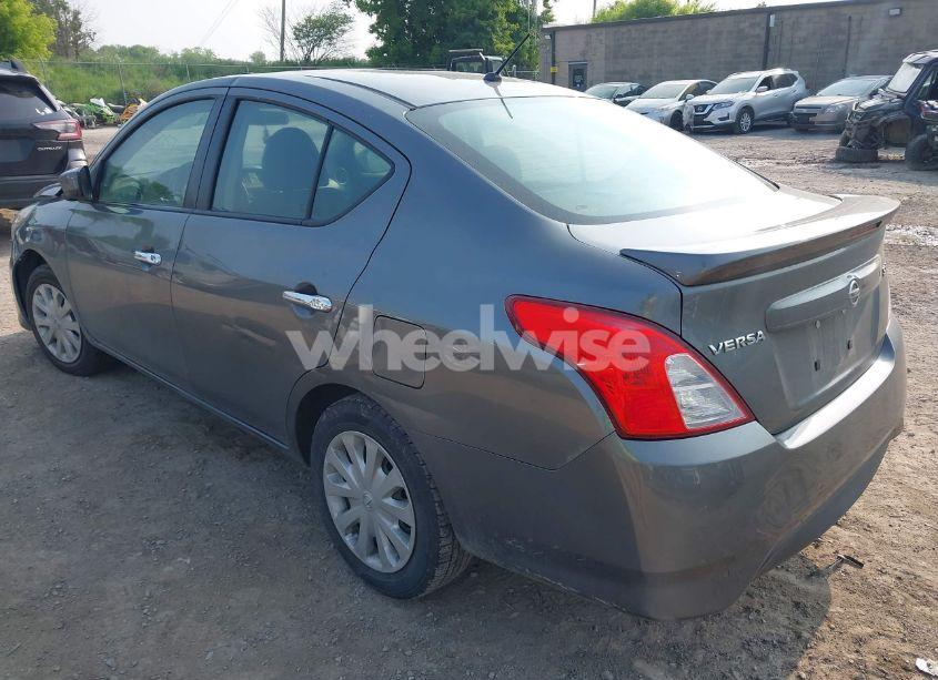Photo 3 of 2018 Nissan Versa 1.6 SV (VIN 3N1CN7AP5JL841063)