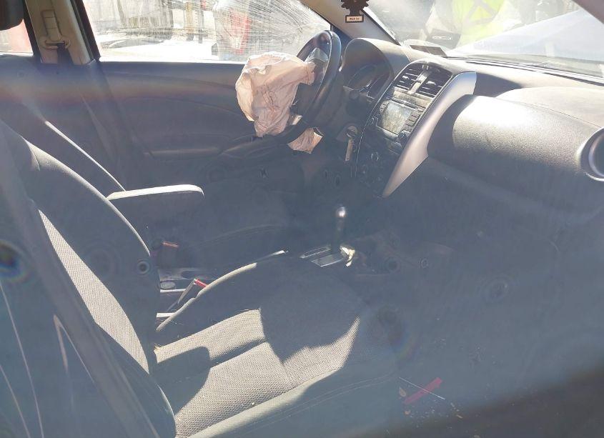 Photo 5 of 2018 Nissan Versa 1.6 SV (VIN 3N1CN7AP5JL852256)