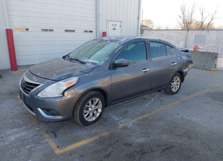 Photo 2 of 2018 Nissan Versa 1.6 SV (VIN 3N1CN7AP5JL871843)