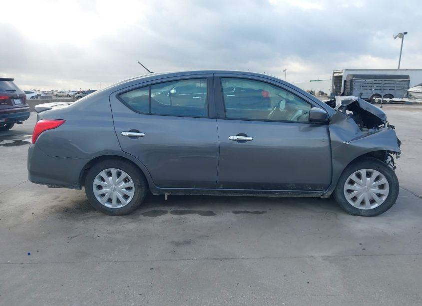 Photo 14 of 2018 Nissan Versa 1.6 SV (VIN 3N1CN7AP5JL881093)
