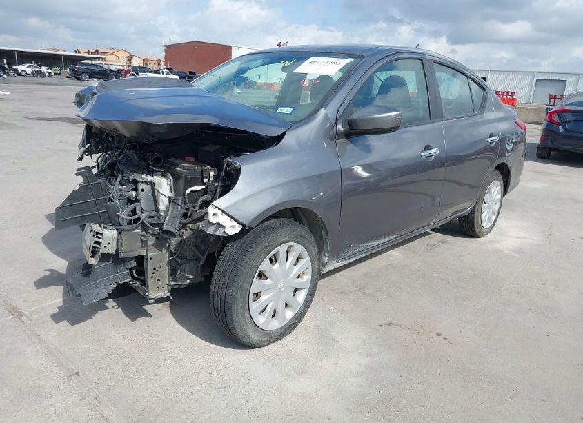 Photo 2 of 2018 Nissan Versa 1.6 SV (VIN 3N1CN7AP5JL881093)