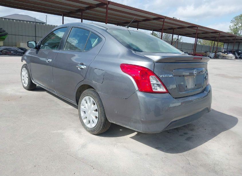 Photo 3 of 2018 Nissan Versa 1.6 SV (VIN 3N1CN7AP5JL881093)