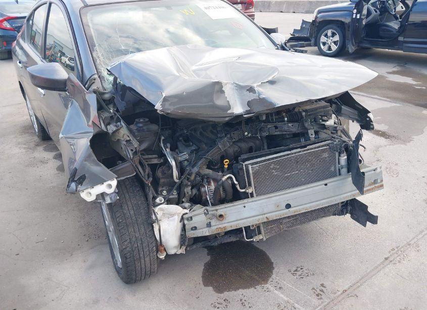 Photo 6 of 2018 Nissan Versa 1.6 SV (VIN 3N1CN7AP5JL881093)