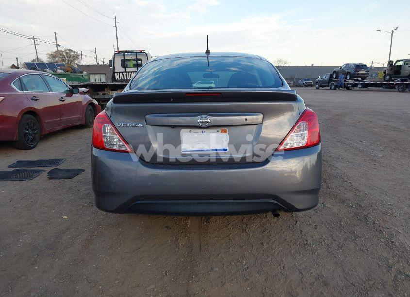 Photo 16 of 2018 Nissan Versa 1.6 S+ (VIN 3N1CN7AP5JL883250)