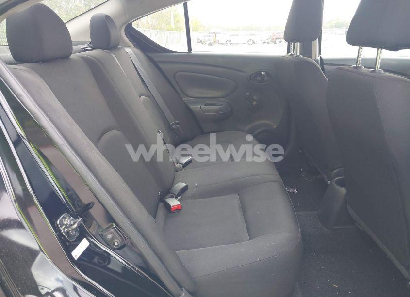 Photo 8 of 2018 Nissan Versa 1.6 S+ (VIN 3N1CN7AP5JL888092)