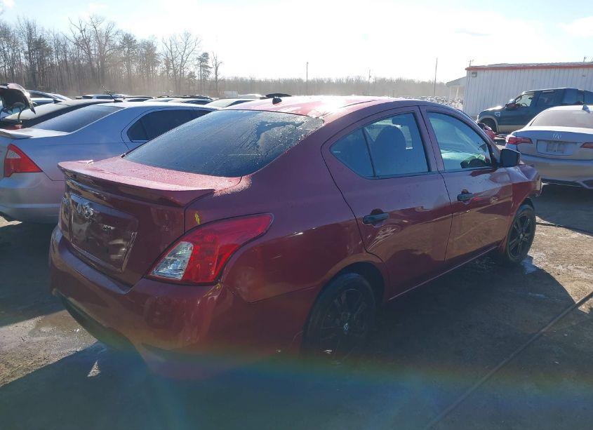 Photo 4 of 2019 Nissan Versa 1.6 S+ (VIN 3N1CN7AP5KL808310)