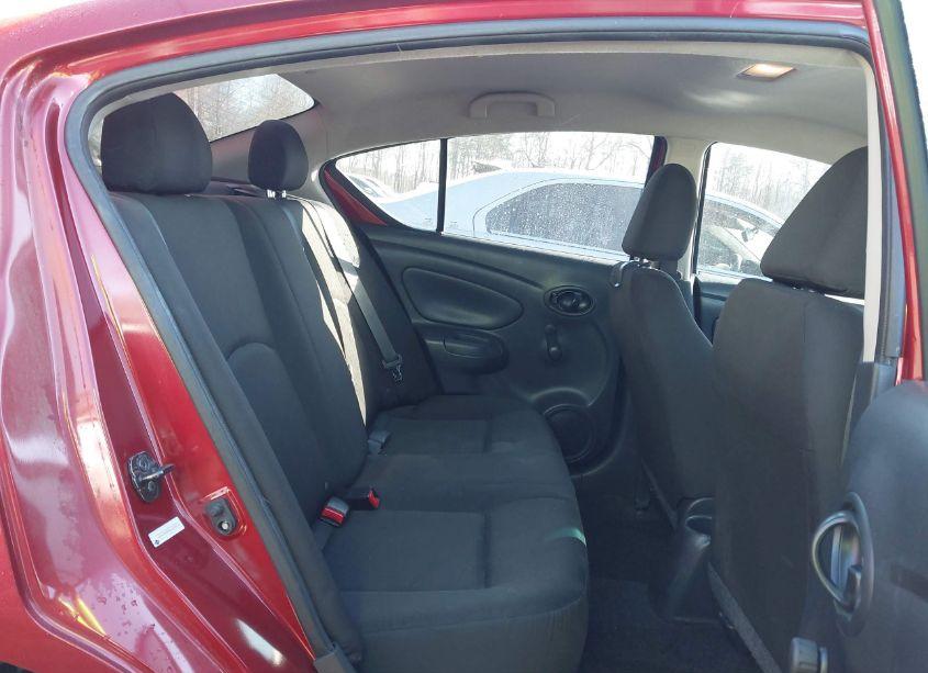 Photo 8 of 2019 Nissan Versa 1.6 S+ (VIN 3N1CN7AP5KL808310)