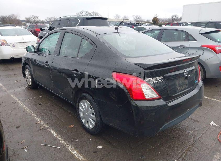 Photo 3 of 2019 Nissan Versa 1.6 S+ (VIN 3N1CN7AP5KL821011)